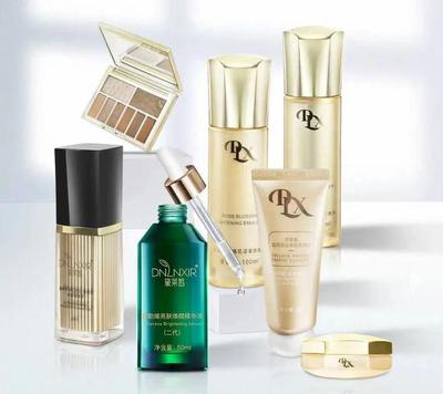 快手護膚品崛起 無名品牌逆襲海外大牌，誰在背后買單？